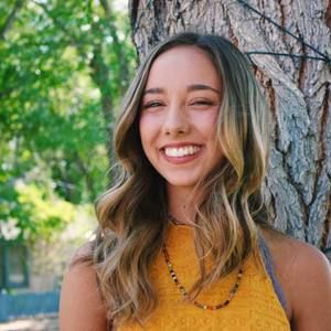 Meet your Posher, Cassia